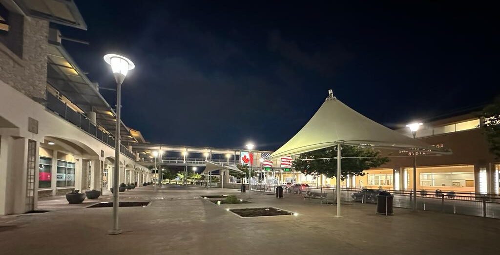 Tiendas Outlets en Laredo Texas, cerca del Puente de las Americas