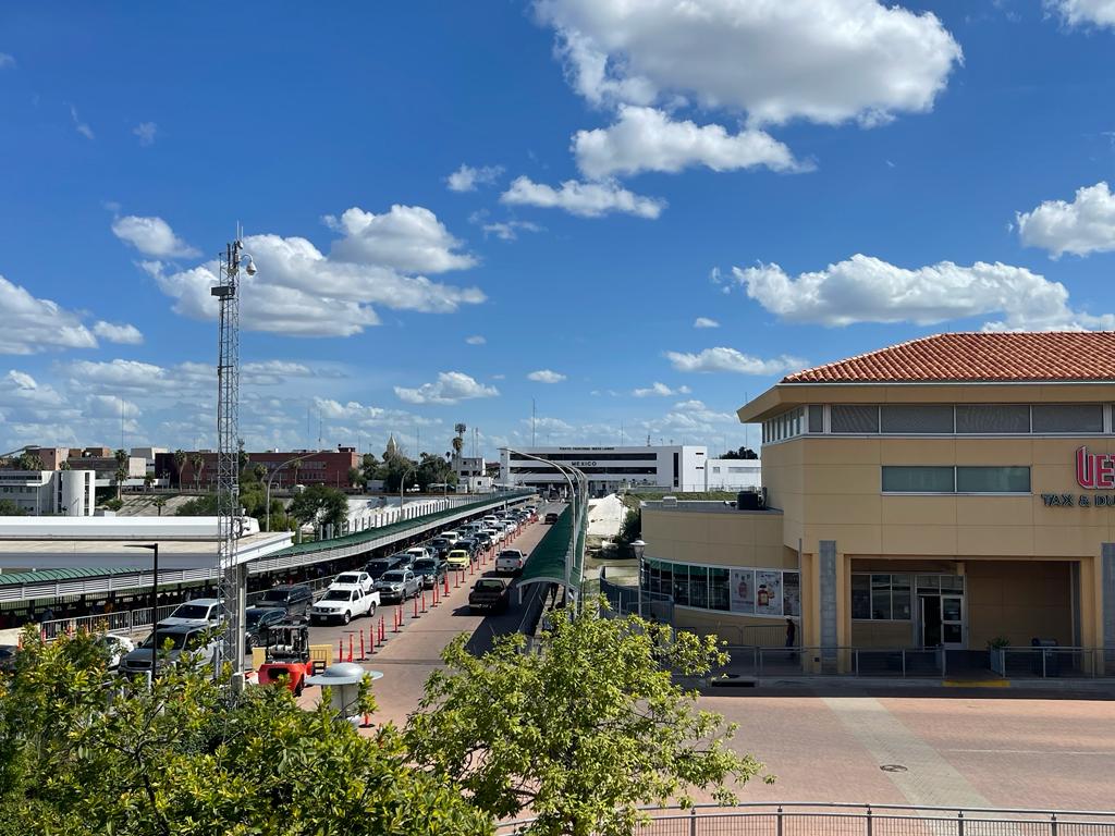 Puente #1 - Portal de las Américas en Laredo, desde el laredo americano